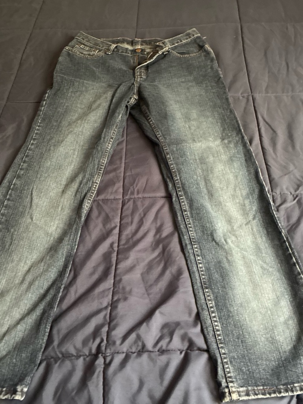 Classic Straight Leg Jeans in Faded Black Wash